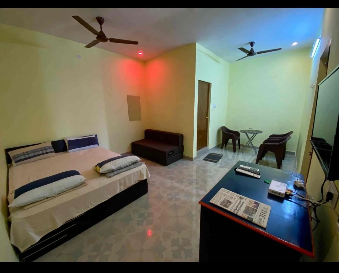 Family Suite AC Room Pondicherry - Spacious accommodation for families